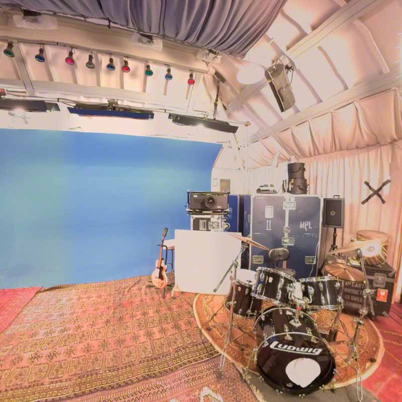 McC VR-03c-Direction1-no-overlays