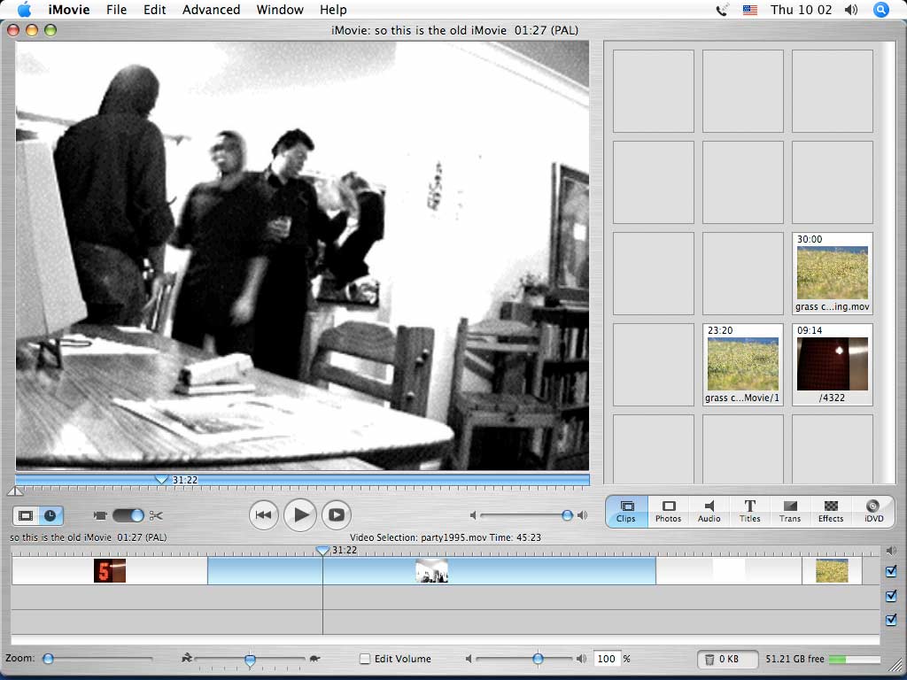 iMovie with an optional stretchy timeline
